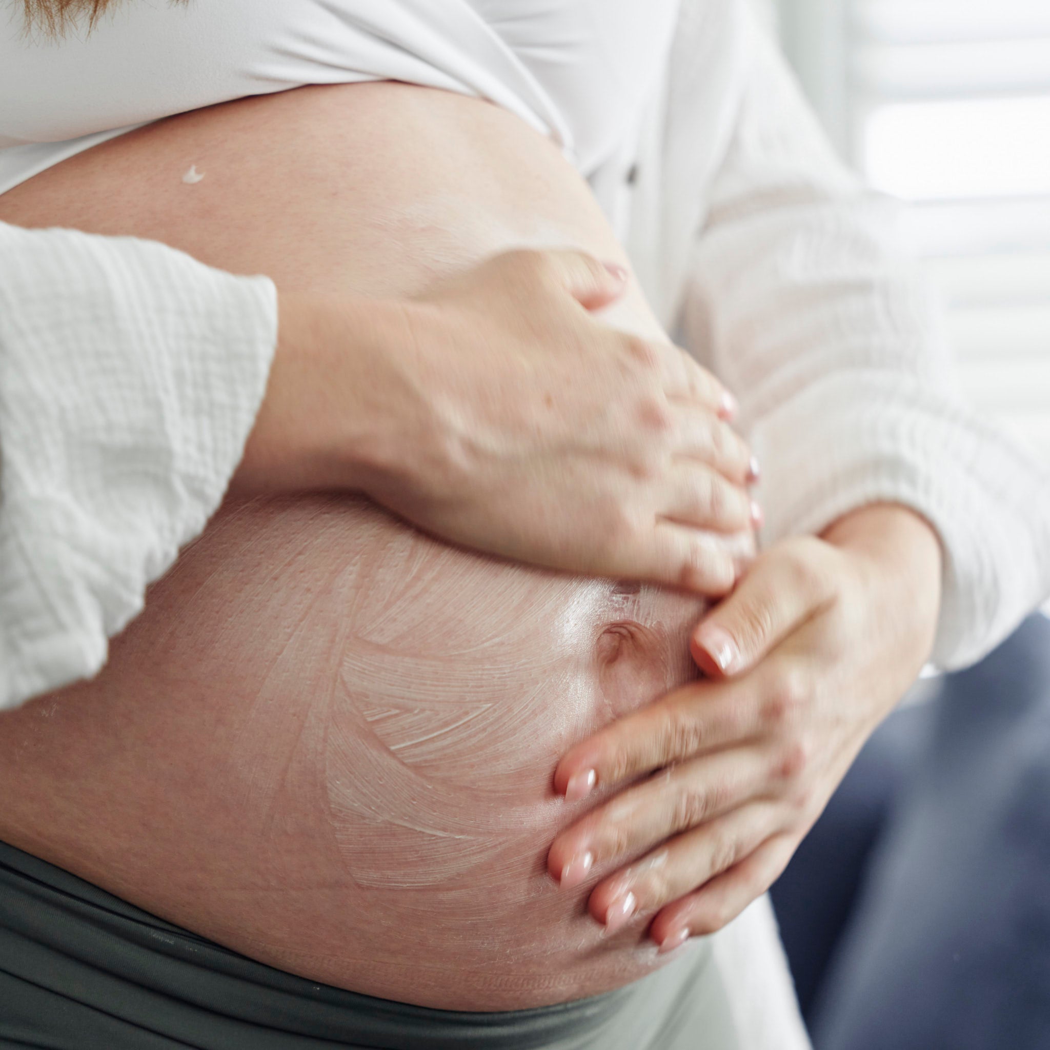 mumma's moisturiser applied to belly
